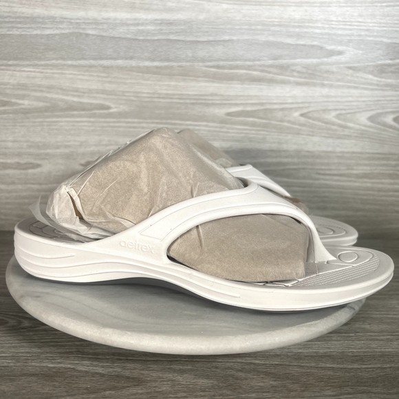 Aetrex Sandals Women’s 11 White Flip Flops Lynco Orthotic Arch Support Comfort - Picture 2 of 15